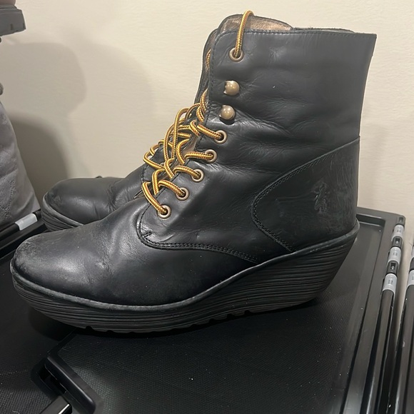 Fly London Shoes - Fly London Ygot Lace Up Wedge Boot